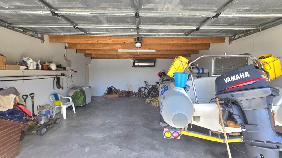 3 Bedroom Property for Sale in Franskraal Western Cape